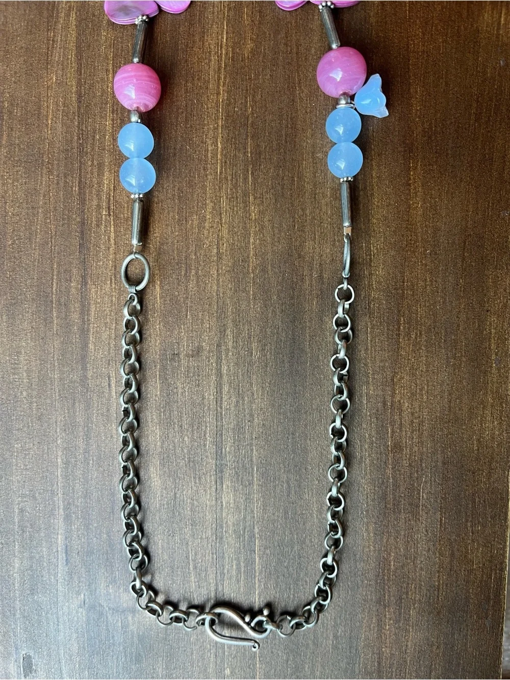 Handcrafted pendant with lavender mother of pearl beads